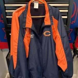 Lightweight zip up double XL Chicago Bears Windbreaker